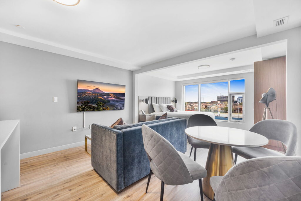 2 Bedroom Deluxe King/Queen Suite with Sofa Bed | Skye Residences