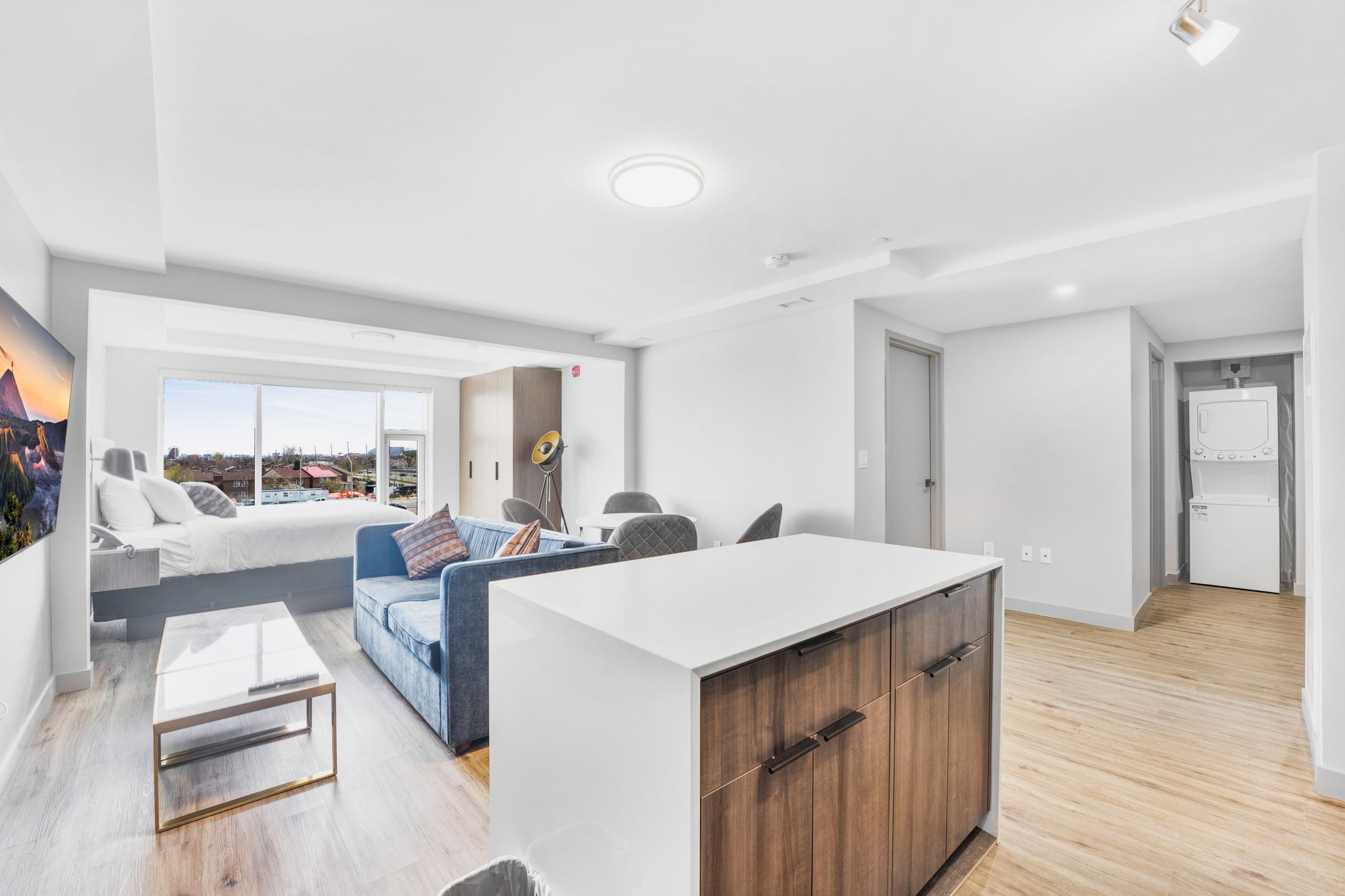 hotel near toronto airport | toronto pearson airport hotel | hotel near pearson airport